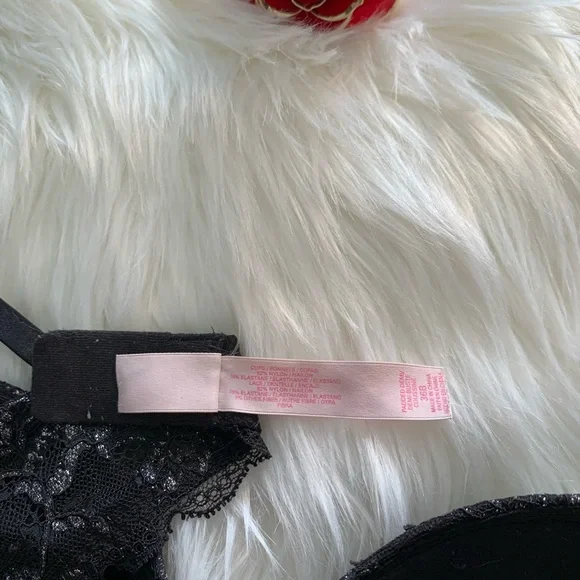 VICTORIA SECRET !!! - Picture 4 of 10